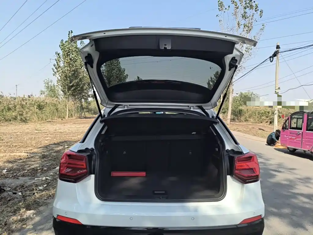 Audi Q2L — миниатюра 19