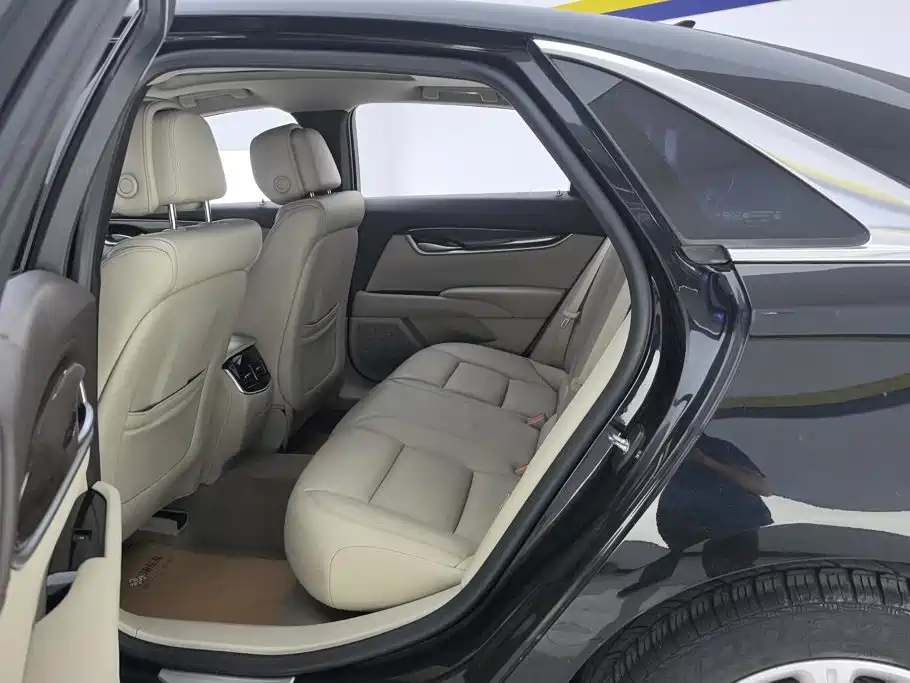 Cadillac XTS — миниатюра 11