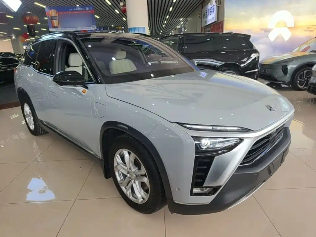 NIO ES8 — миниатюра 4