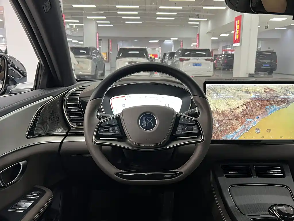 BYD Han — миниатюра 10