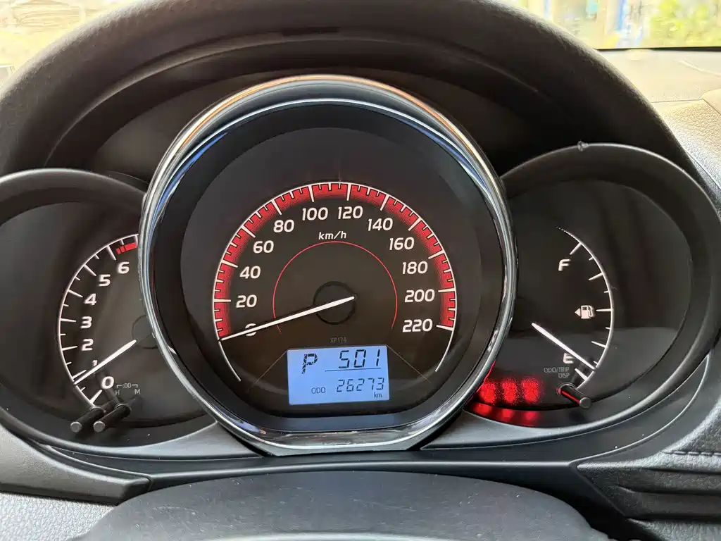 Toyota Vios FS — миниатюра 15