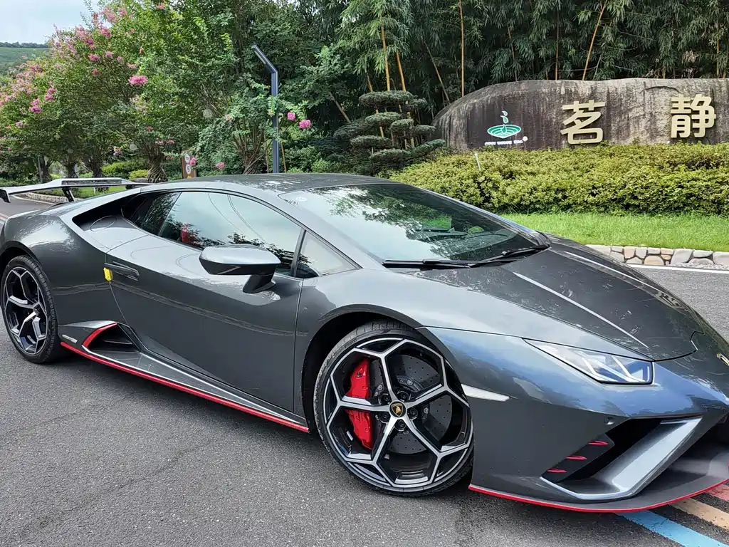 Lamborghini Huracán — миниатюра 2