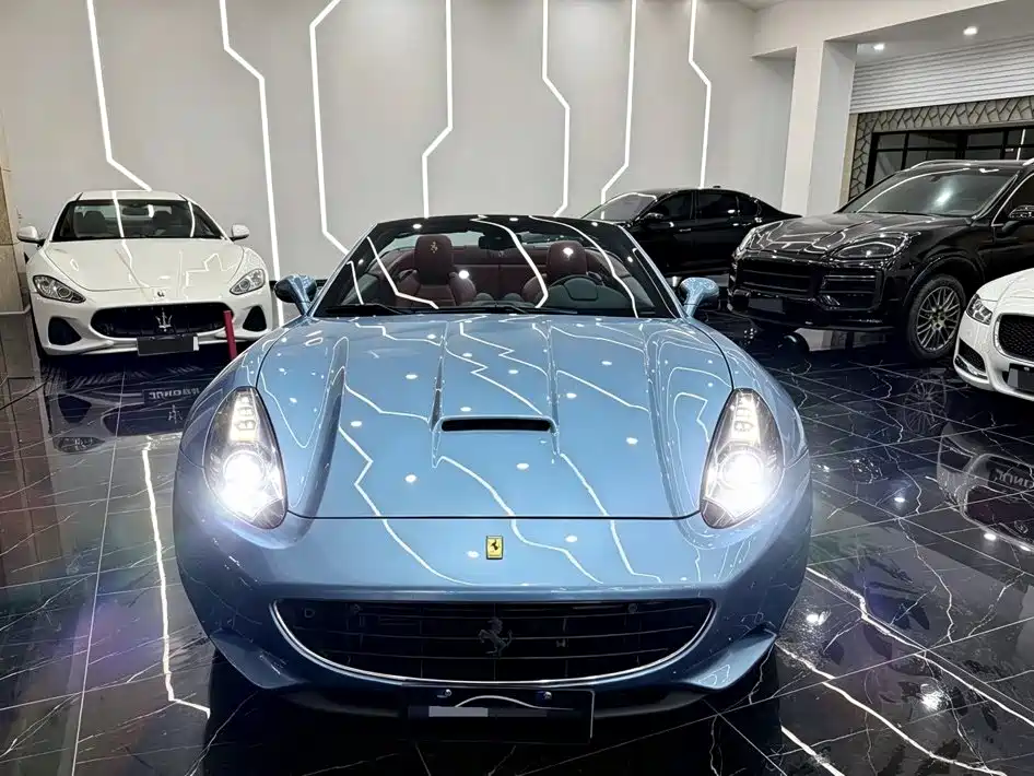 Ferrari California T — миниатюра 2