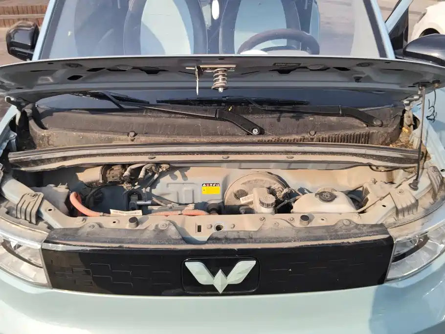 Wuling MINIEV — миниатюра 10