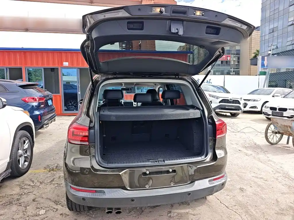 Volkswagen Tiguan — миниатюра 19