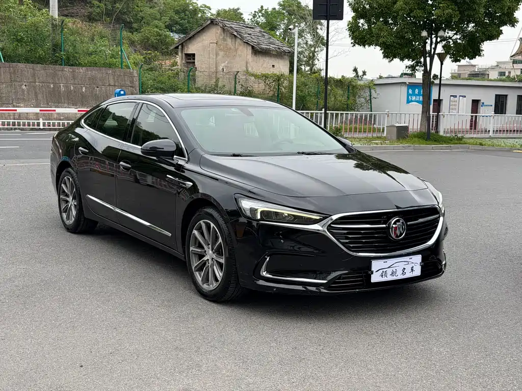 Buick LaCrosse 2021 652T Luxury
