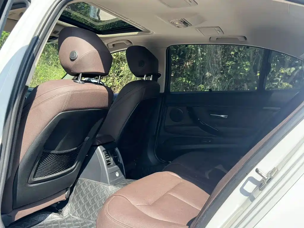BMW 3 Series — миниатюра 5
