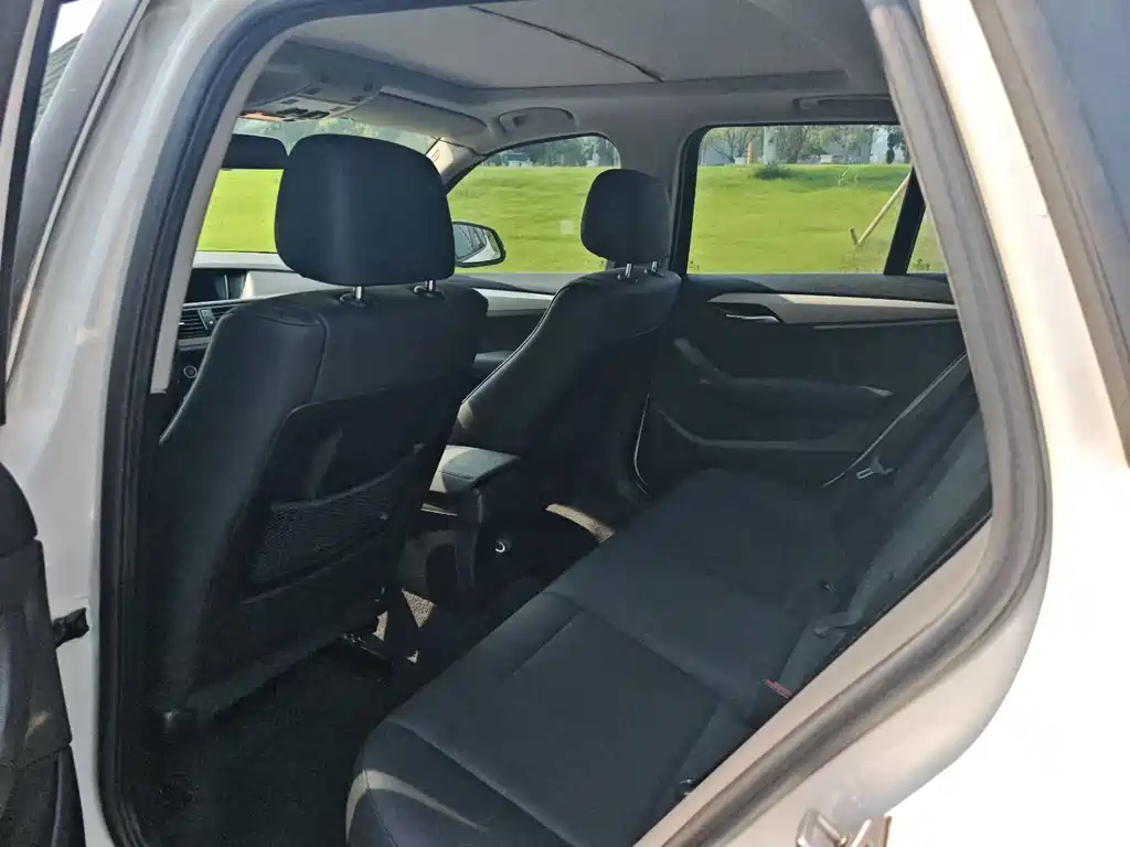 BMW X1 (Import) — миниатюра 4
