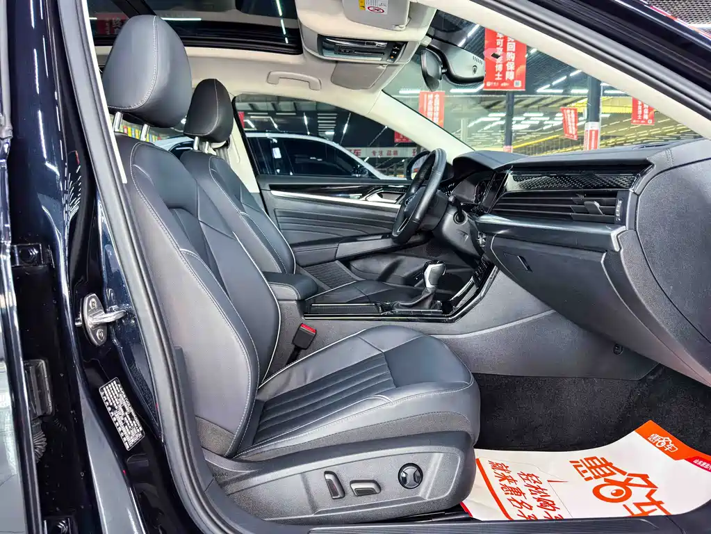 Volkswagen Passat — миниатюра 10