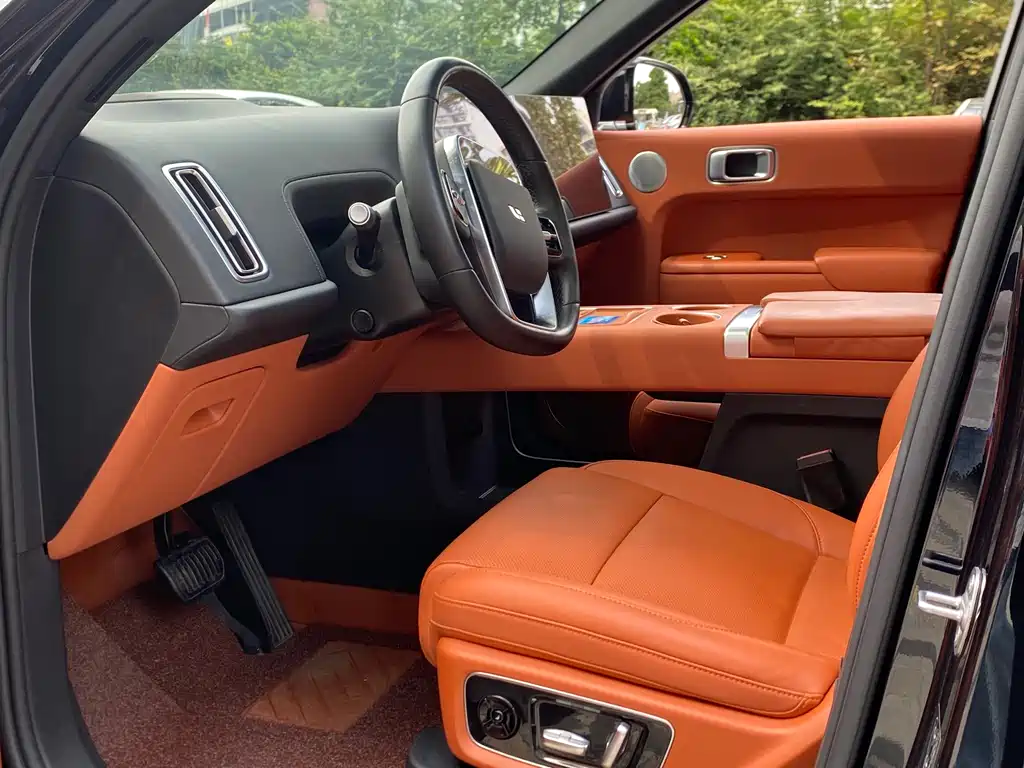 Li Auto Li L8 — миниатюра 9