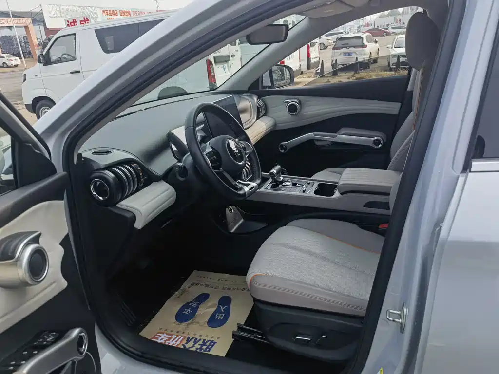 BYD Yuan Plus — миниатюра 7