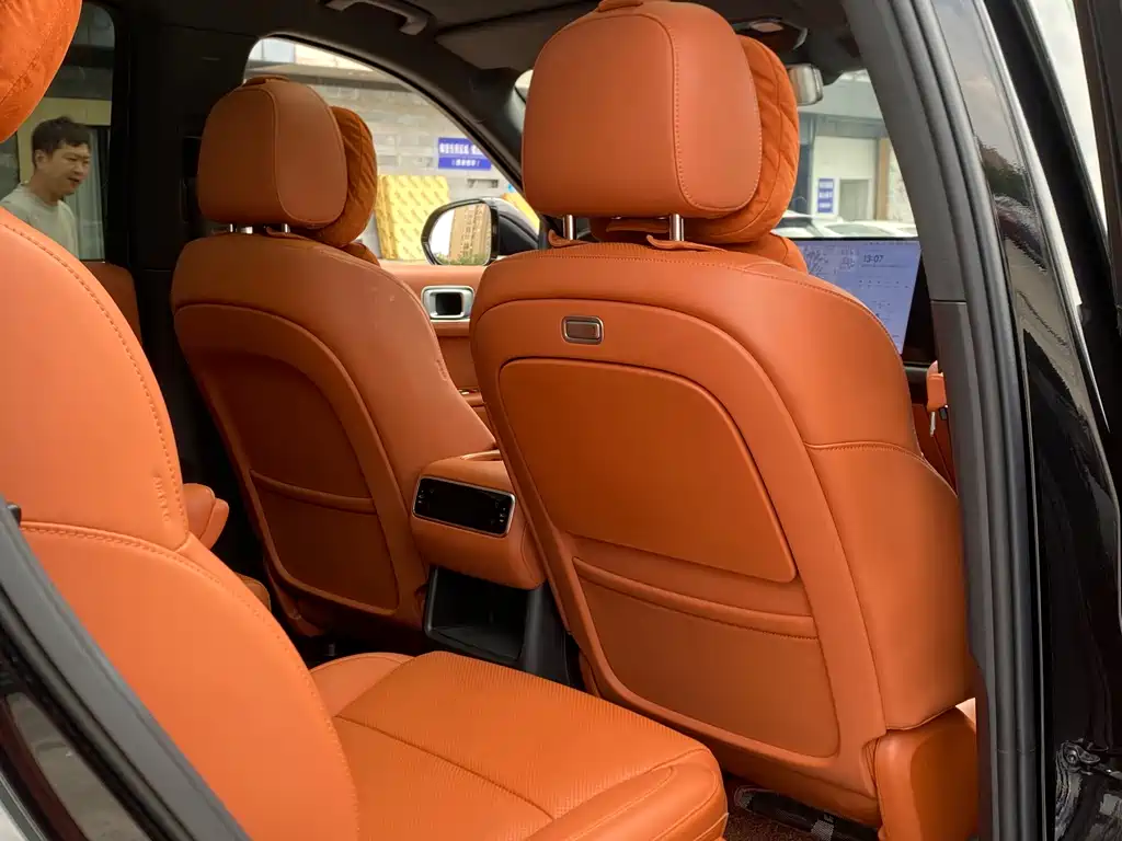 Li Auto Li L8 — миниатюра 11