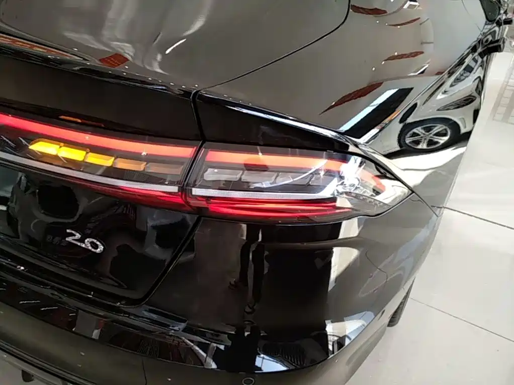 Lincoln Z — миниатюра 8