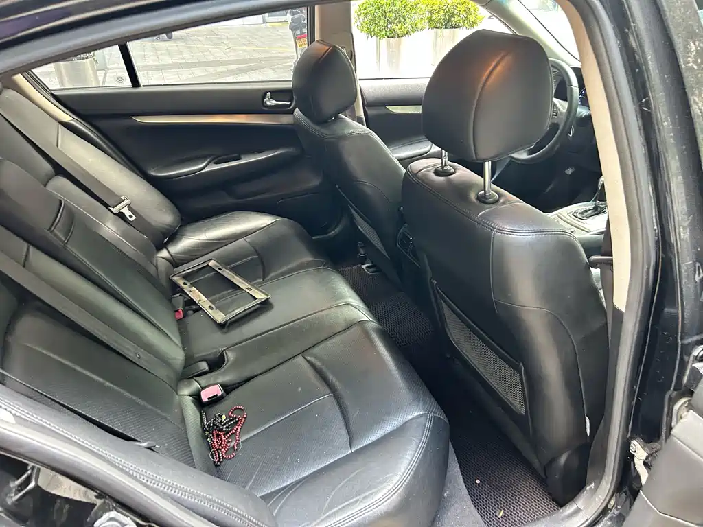 Infiniti G — миниатюра 15