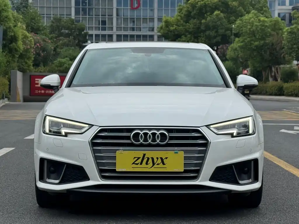 Audi A4L — миниатюра 2