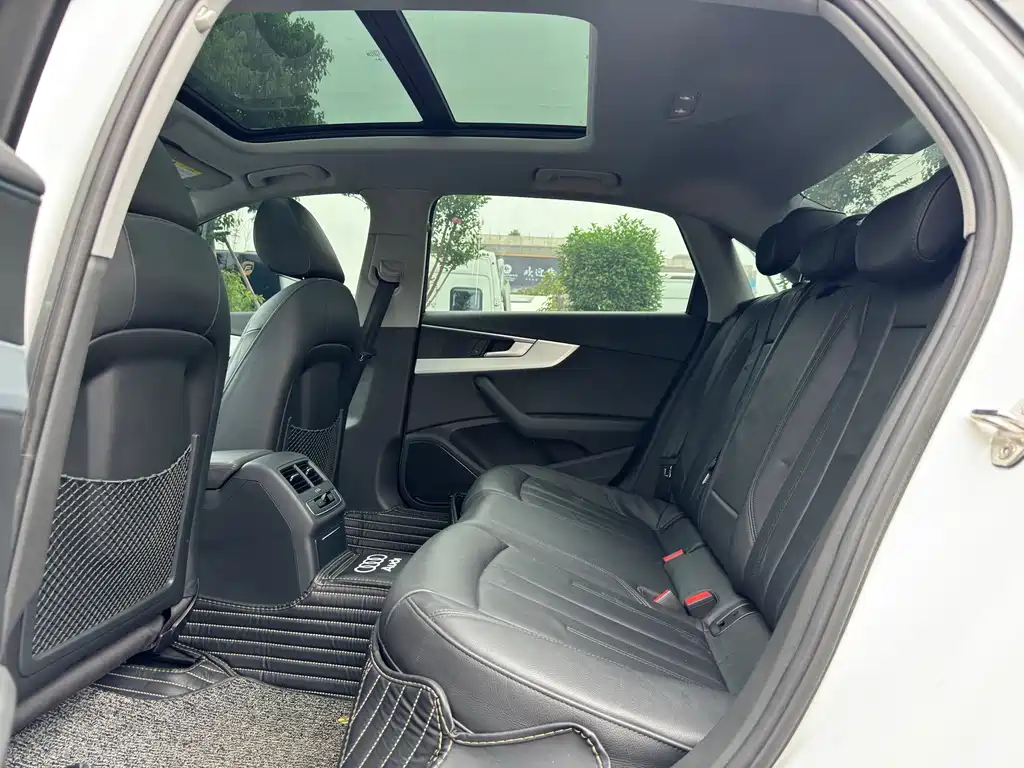 Audi A4L — миниатюра 10