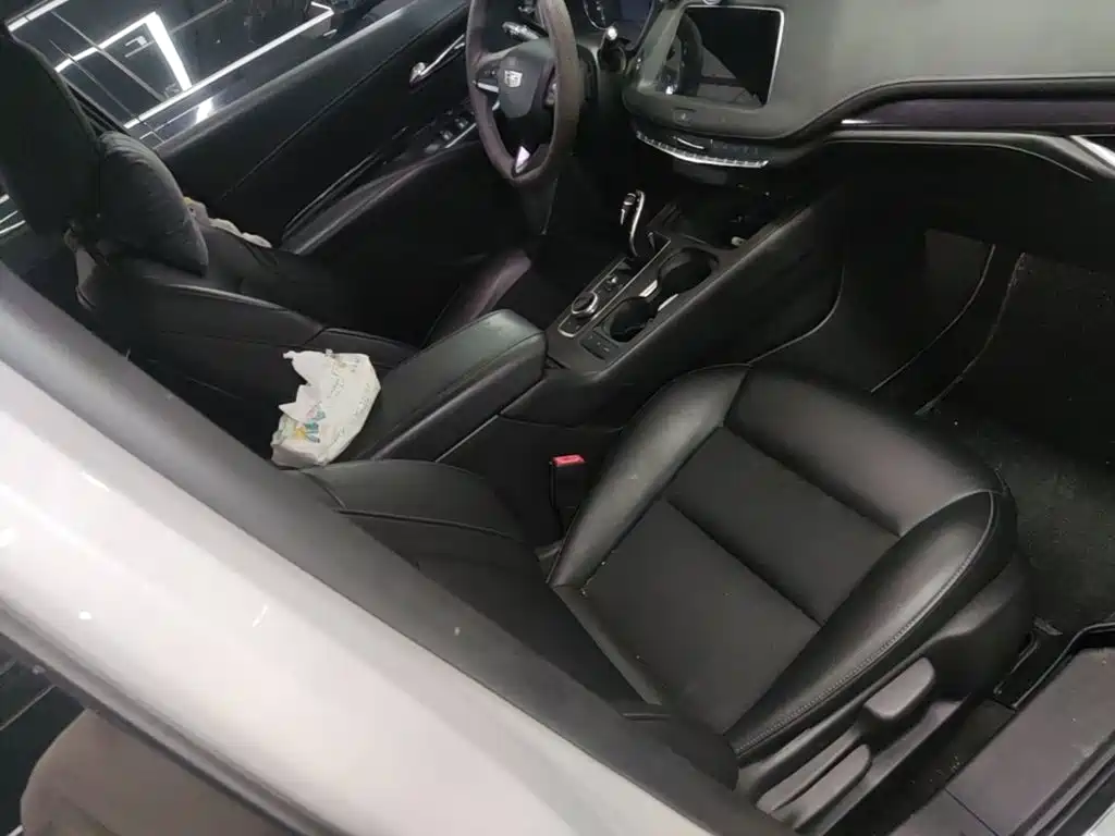 Cadillac XT4 — миниатюра 25