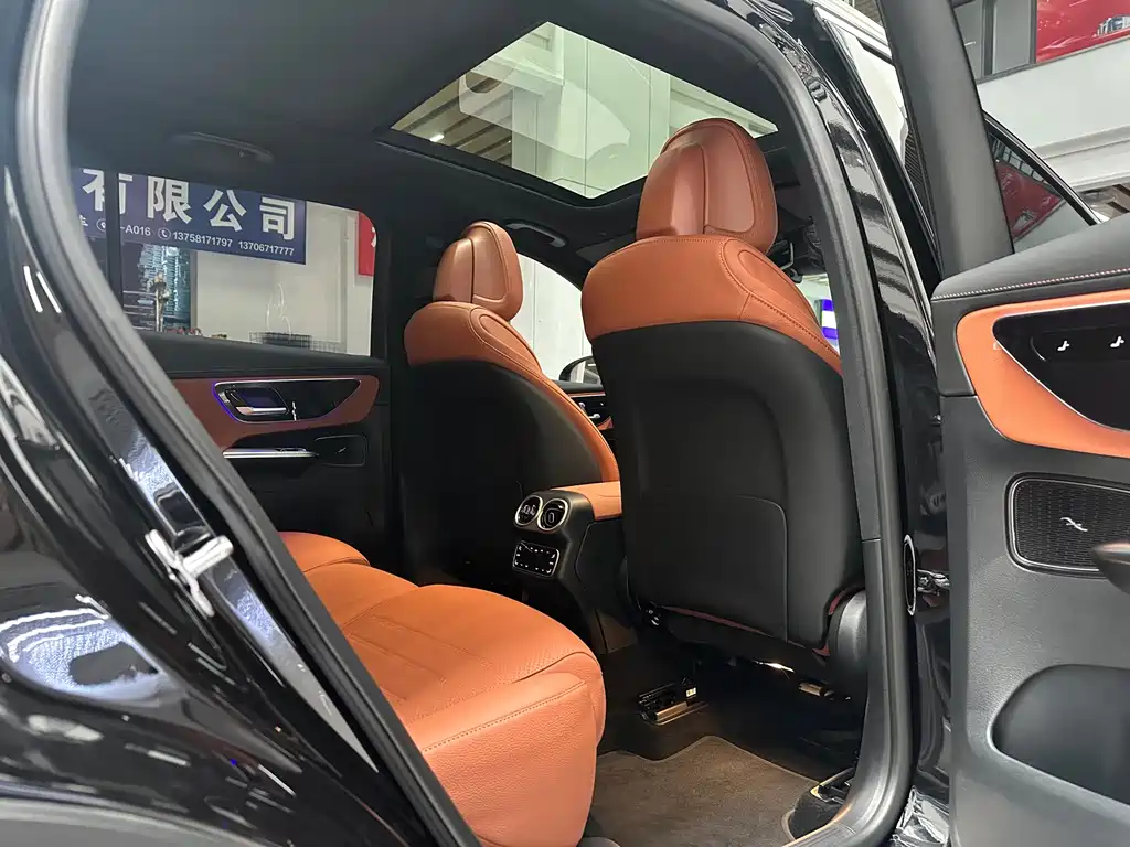 Mercedes-Benz GLC — миниатюра 21