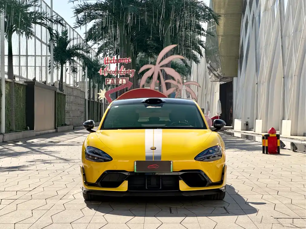 XIAOMI CAR XIAOMI SU7 ULTRA