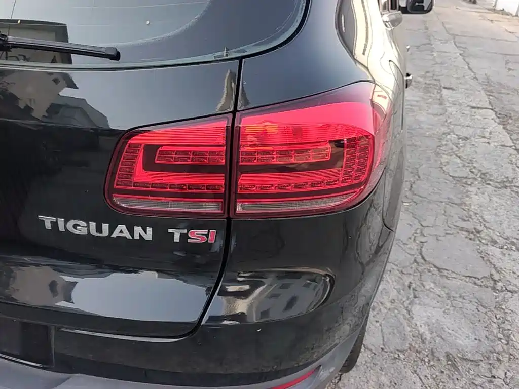 Volkswagen Tiguan — миниатюра 8