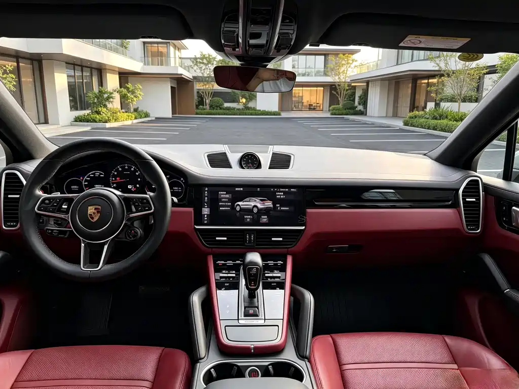 Porsche Cayenne — миниатюра 4