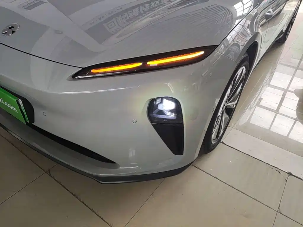 NIO ET5T — миниатюра 24