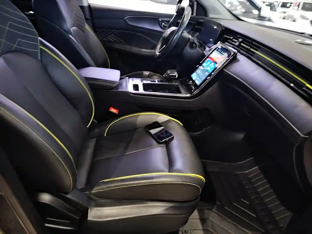 Roewe RX5 — миниатюра 25