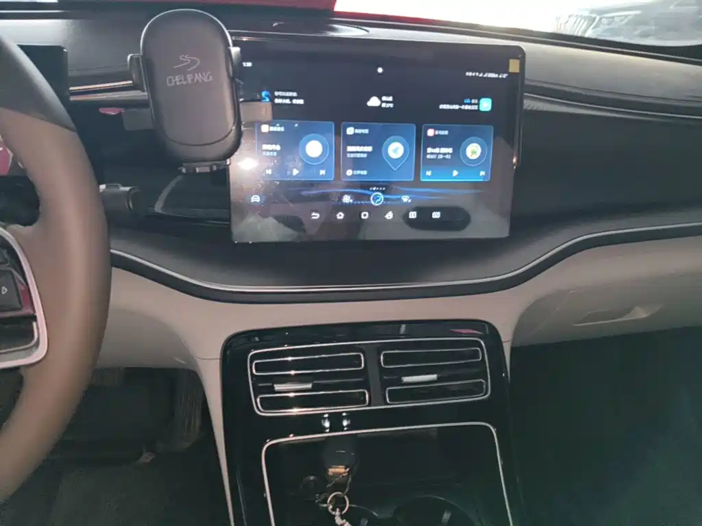 BYD Qin PLUS — миниатюра 13