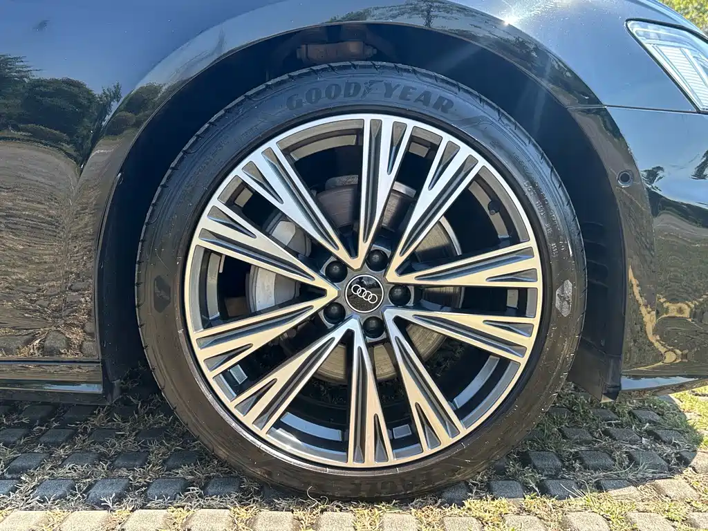Audi A6L — миниатюра 21