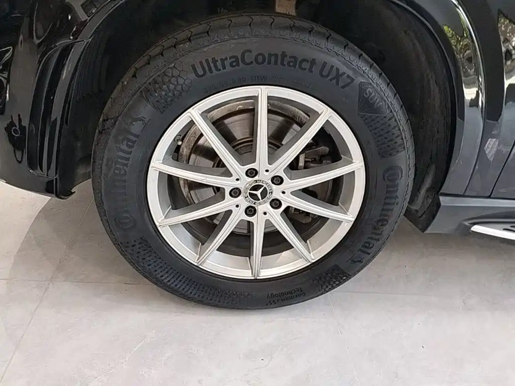 Mercedes-Benz GLE (Import) — миниатюра 23