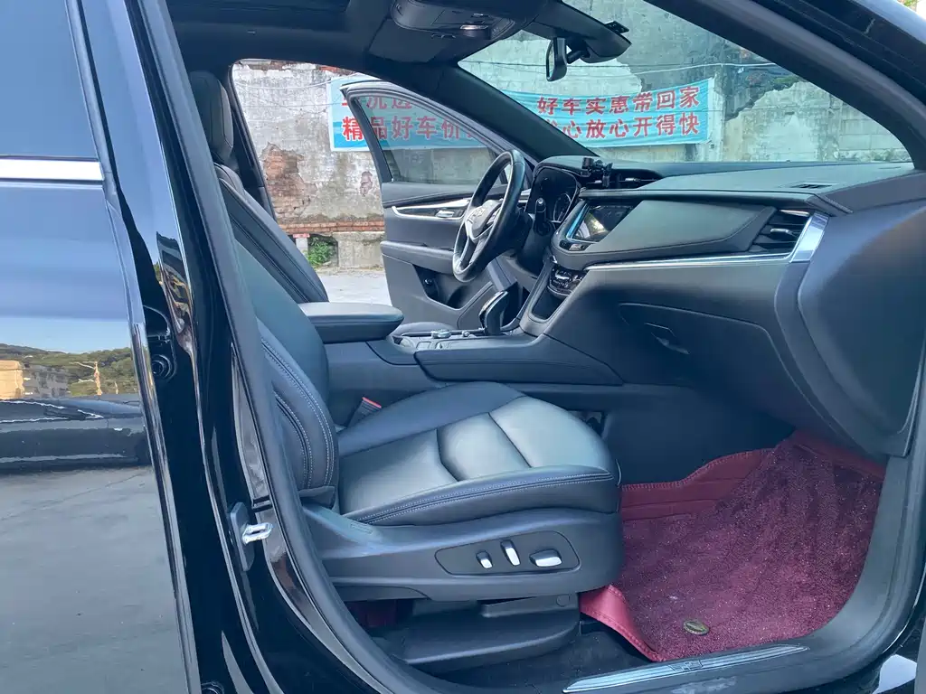 Cadillac XT5 — миниатюра 12