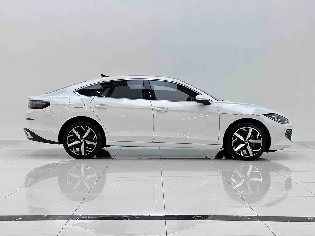 Volkswagen Lamando — миниатюра 4
