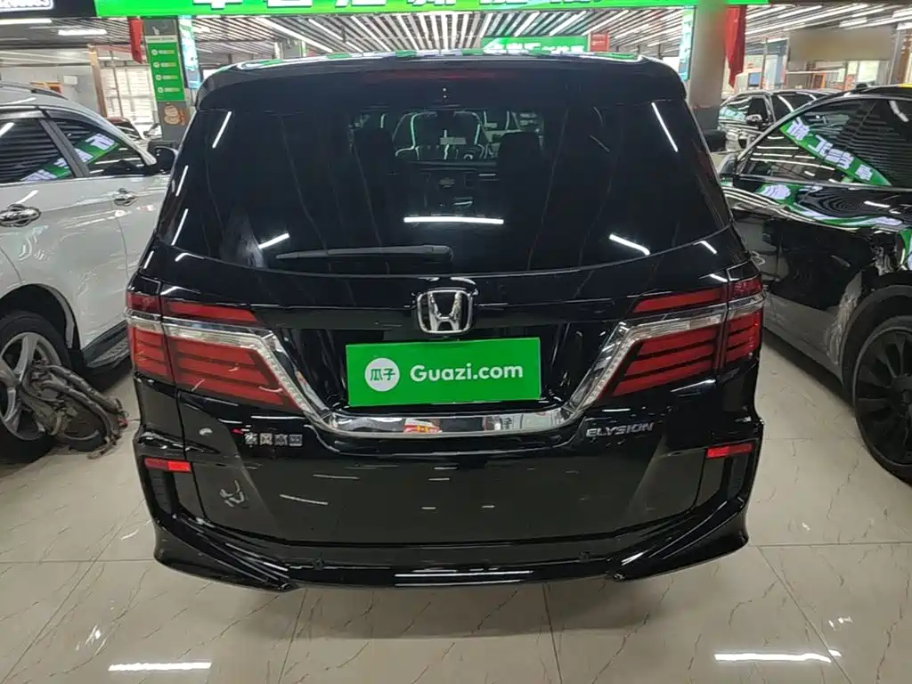 Honda Elysion — миниатюра 6