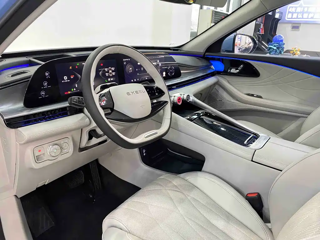 Exeed Yaoguang — миниатюра 17