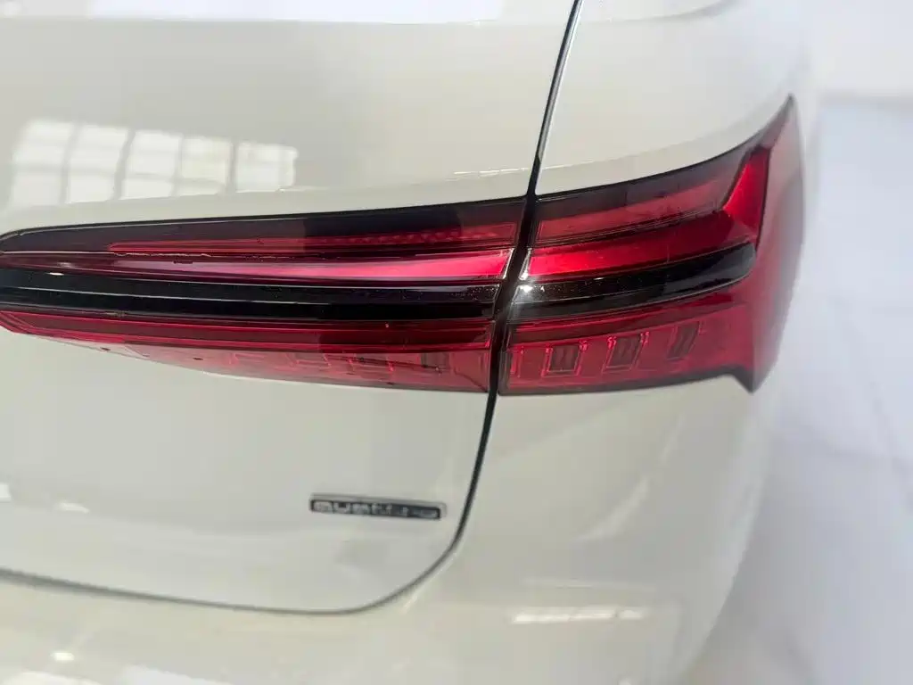 Audi A6 (Import) — миниатюра 18