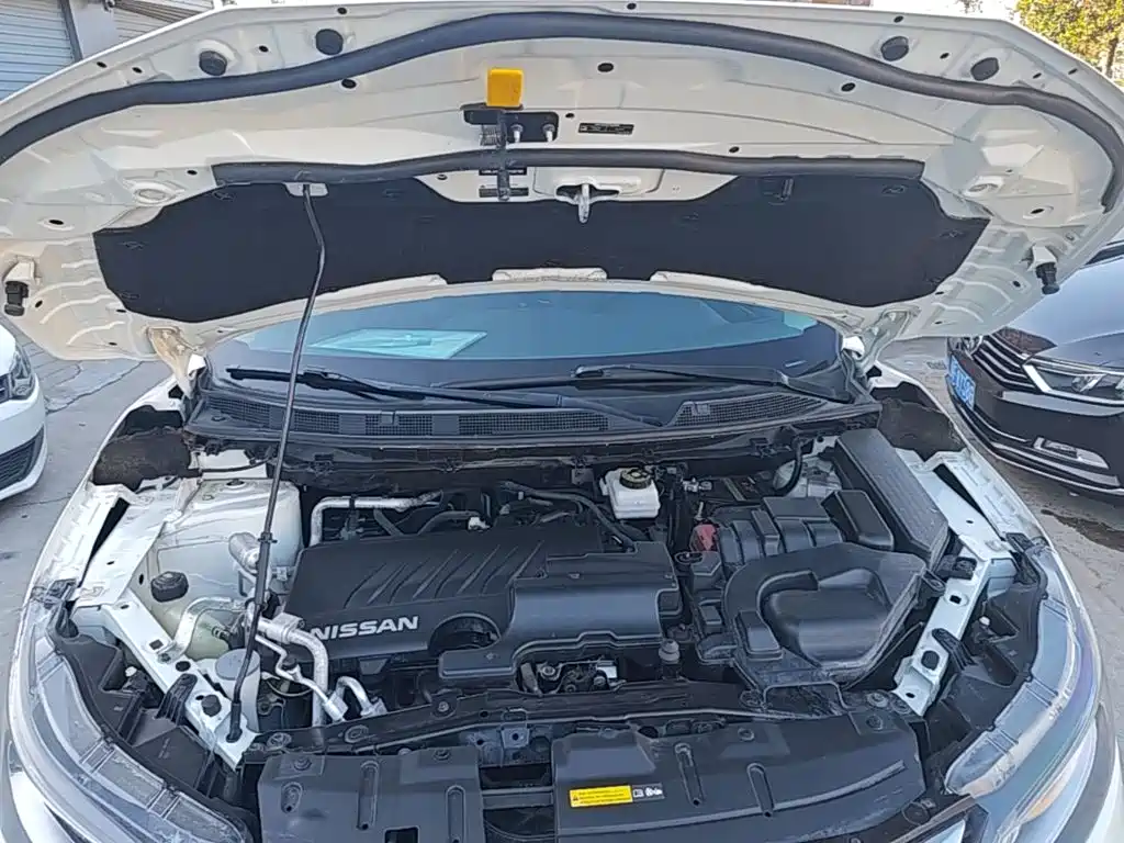 Nissan Qashqai — миниатюра 20
