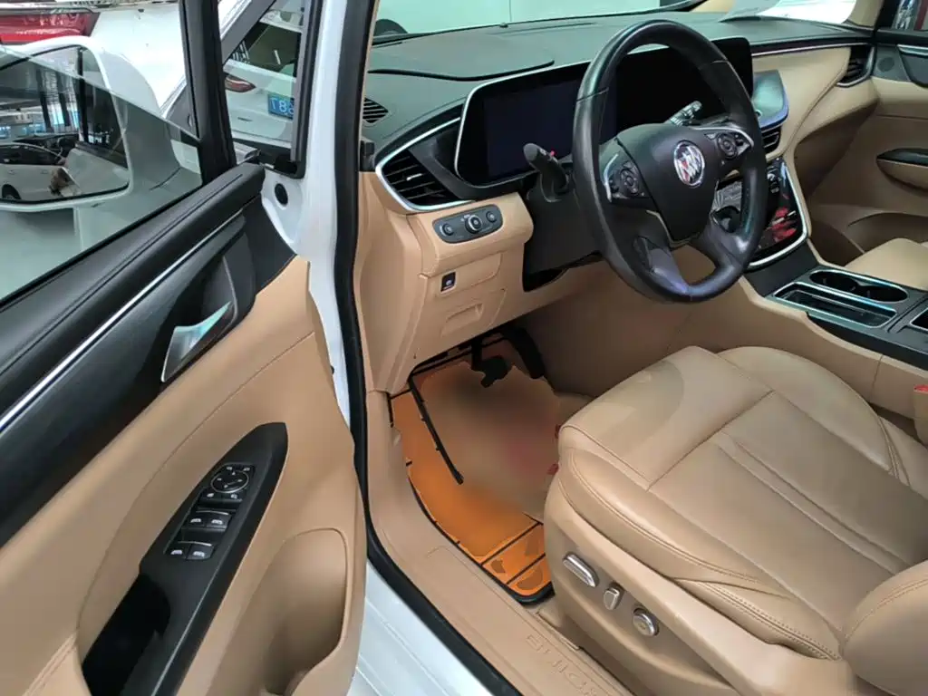 Buick GL8 — миниатюра 16