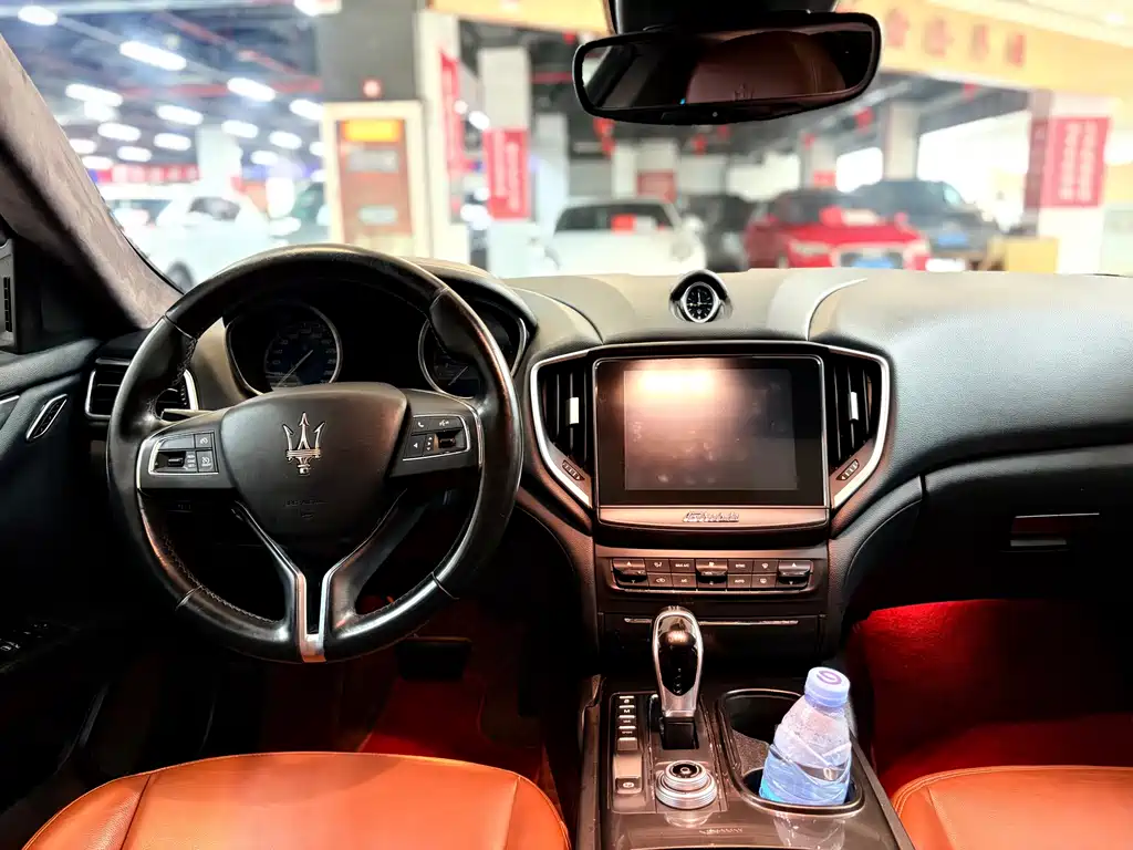 Maserati Ghibli — миниатюра 10