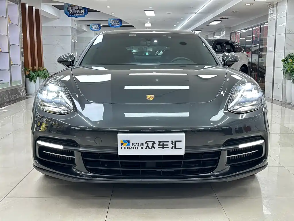 Porsche Panamera — миниатюра 2