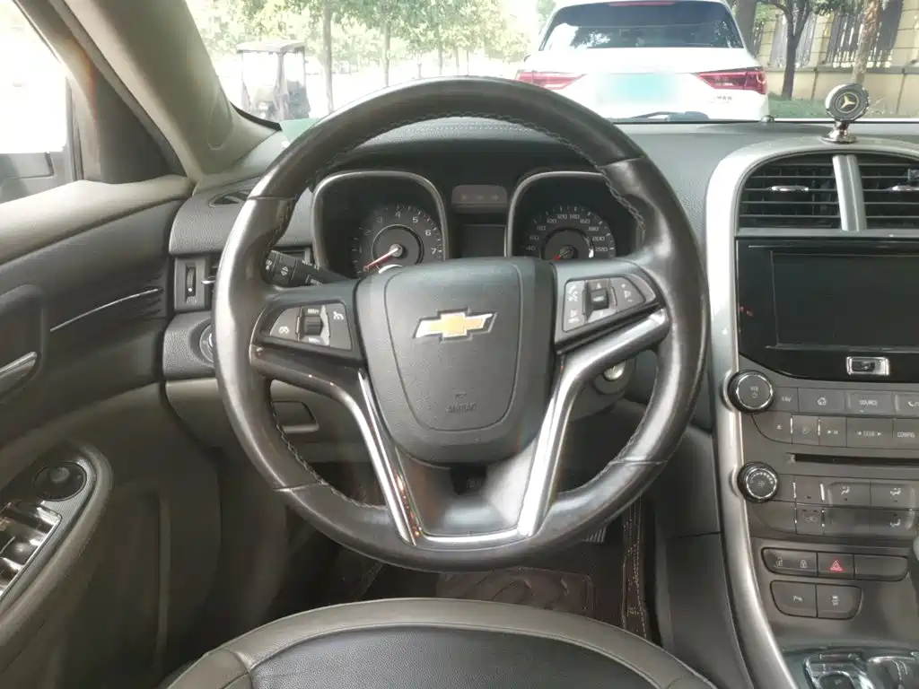 Chevrolet Malibu — миниатюра 6
