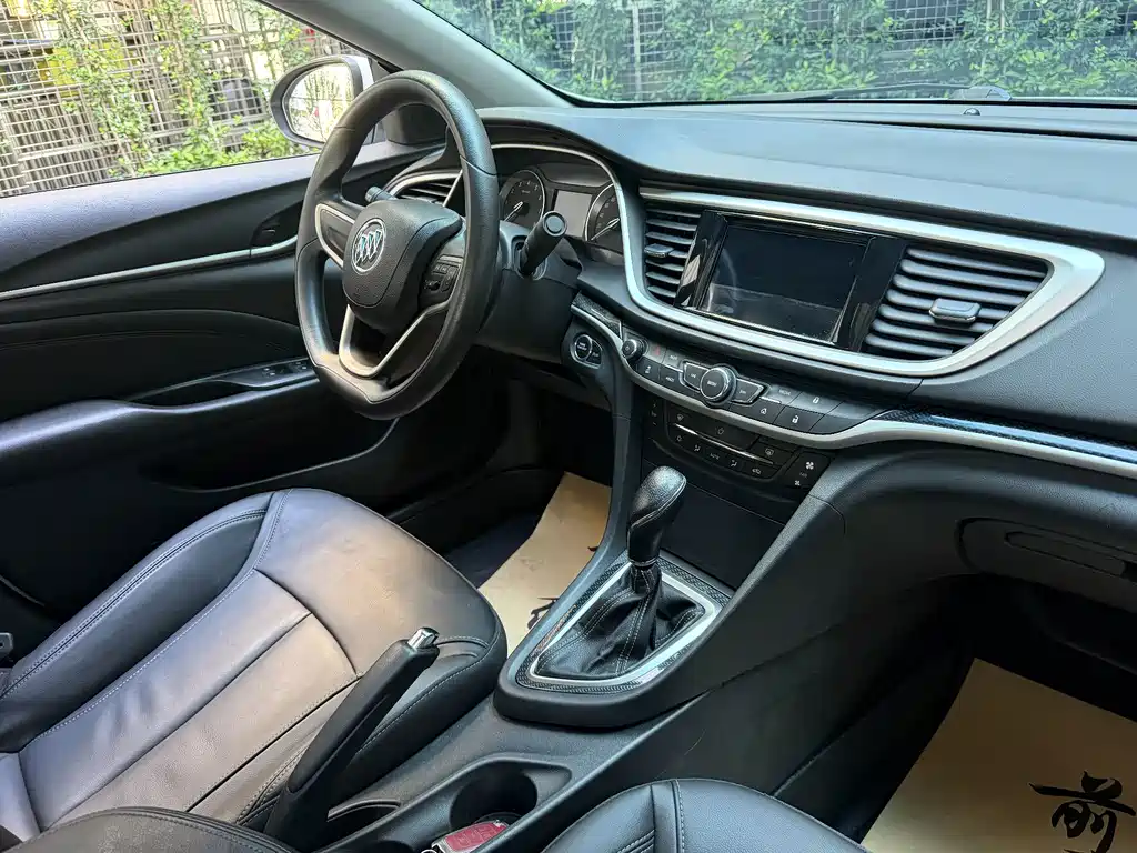 Buick Excelle — миниатюра 8