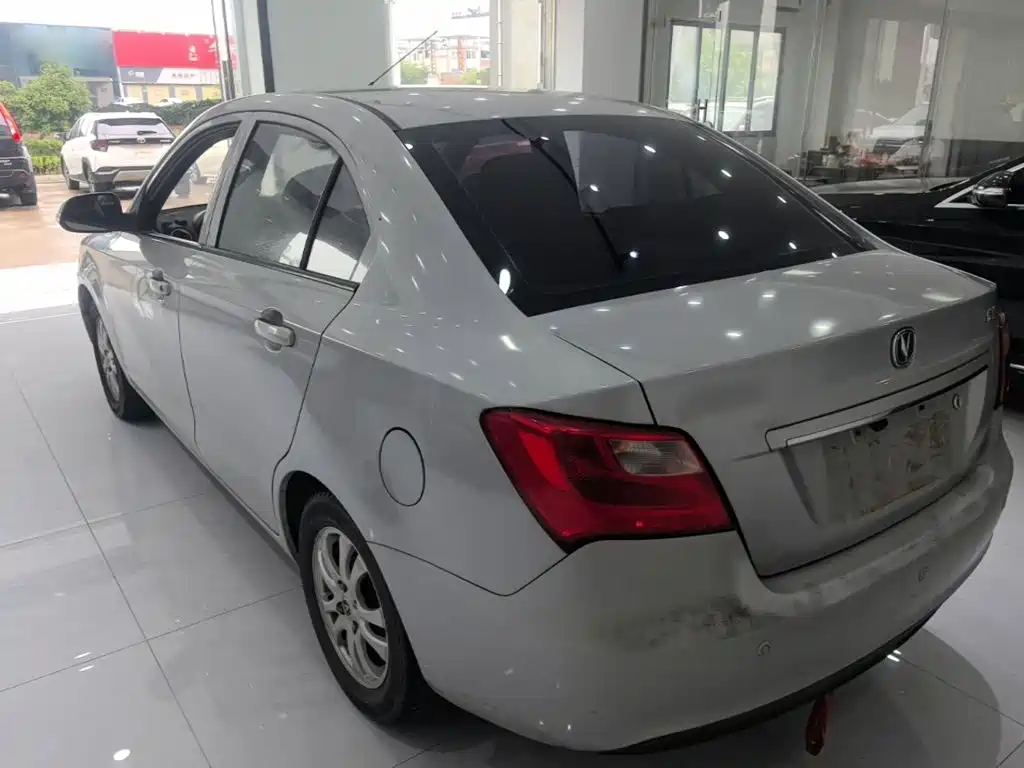 Changan V3 — миниатюра 5