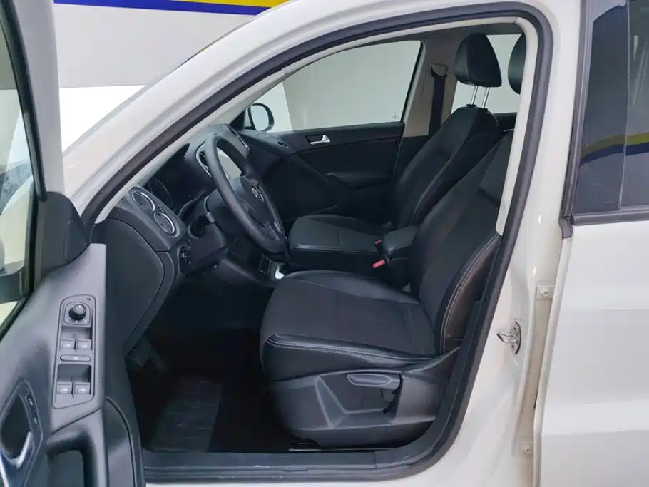 Volkswagen Tiguan — миниатюра 9