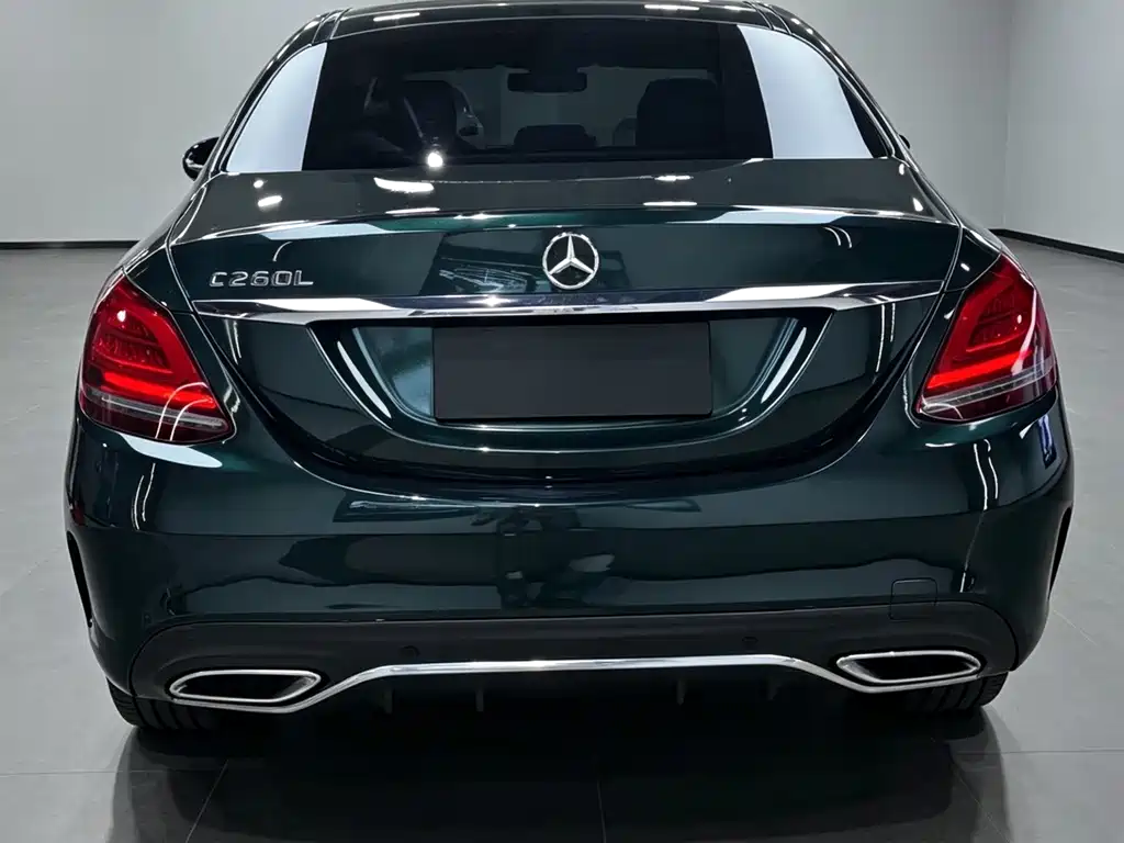 Mercedes-Benz C-Class — миниатюра 11