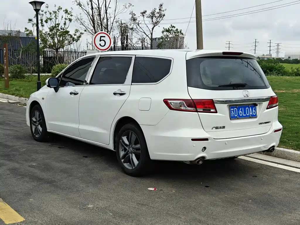 Honda Odyssey — миниатюра 5