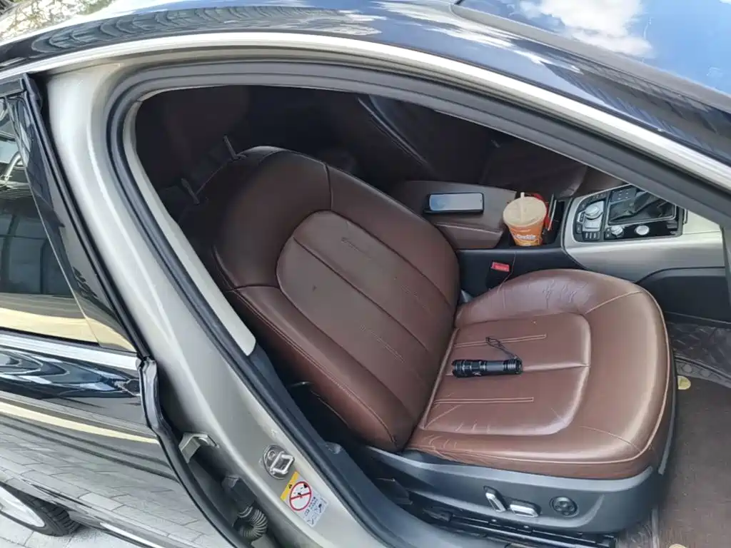 Audi A6L — миниатюра 25