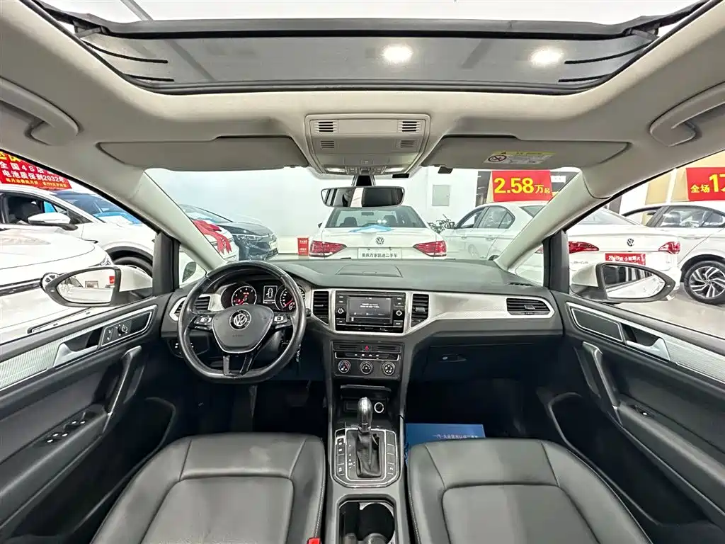 Volkswagen Golf Sportsvan — миниатюра 7