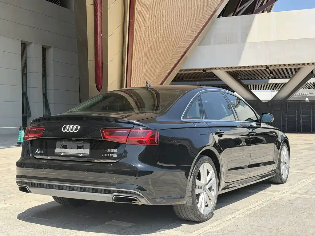Audi A6L — миниатюра 6