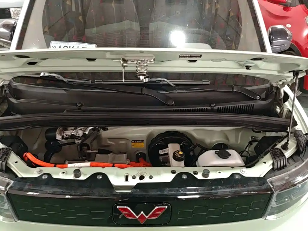 Wuling MINIEV — миниатюра 20