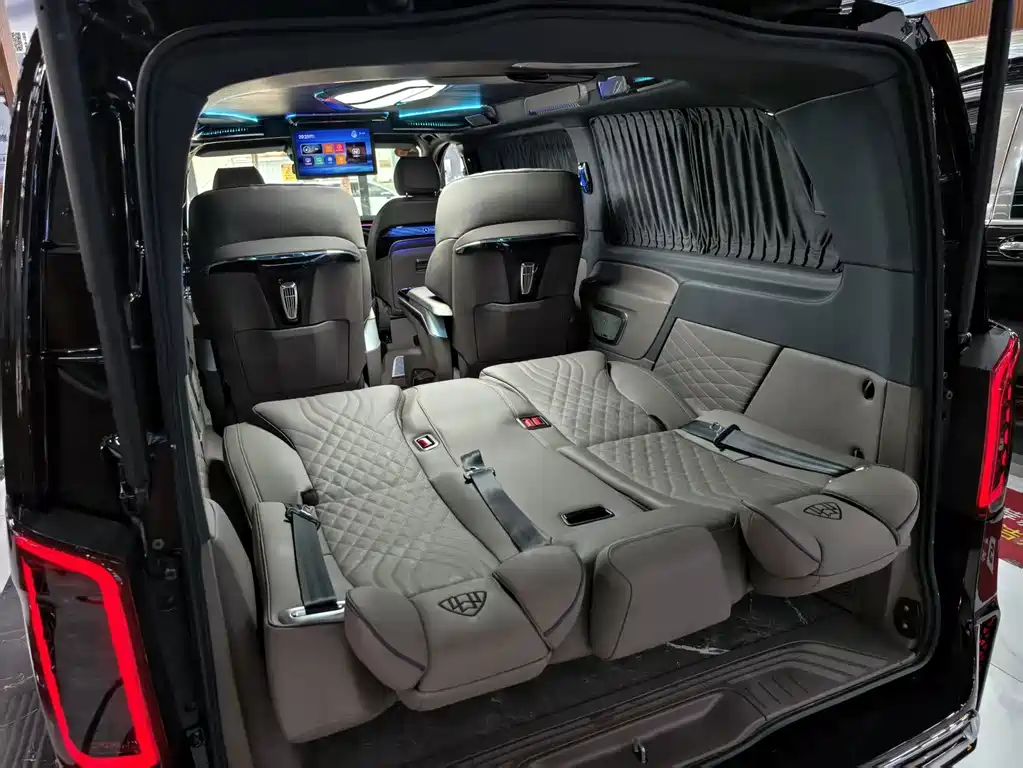 Mercedes-Benz Vito — миниатюра 18